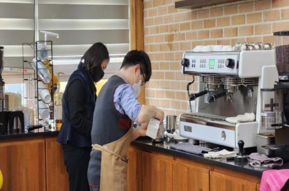 성남시 ‘바리스타·영농·원예’ 장애인 경진대회 열어