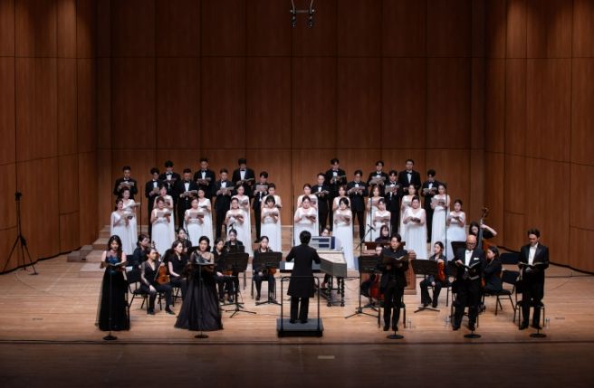 하남문화재단 '문화가 있는 날' 하남시립합창단 'ABOUT TIME' 공연 성료