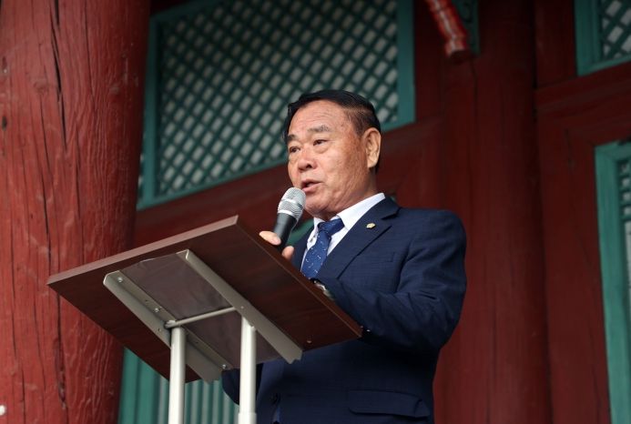 수원향교 춘기 석전대제 봉행 참석