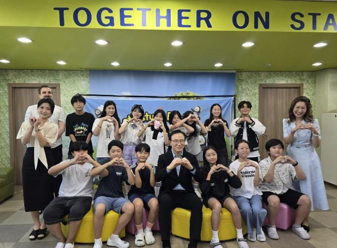 고양교육지원청, WHY UP 영어공유학교 임태희 교육감 초청 수업...교육감과 함께하는 지역협력 학부모 간담회 개최