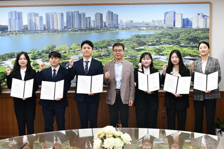 수원시 영통구, 신규 공직자 임용 수여식 개최