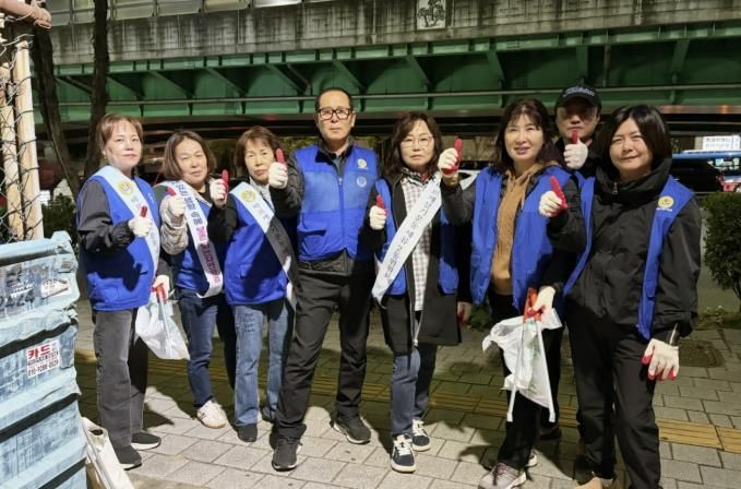 수원시 권선구 세류2동 바르게살기위원회, 무단투기지역 정비활동 실시