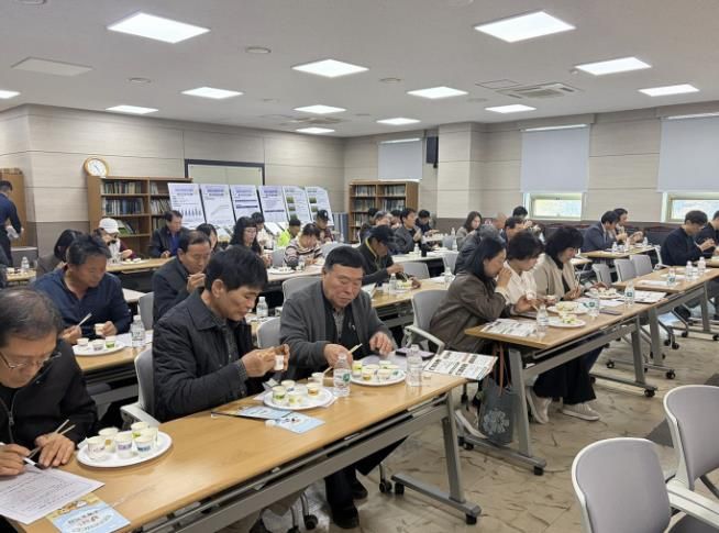 시흥시, 기후변화 대응 쌀 재배품종 전환 식미평가회 추진
