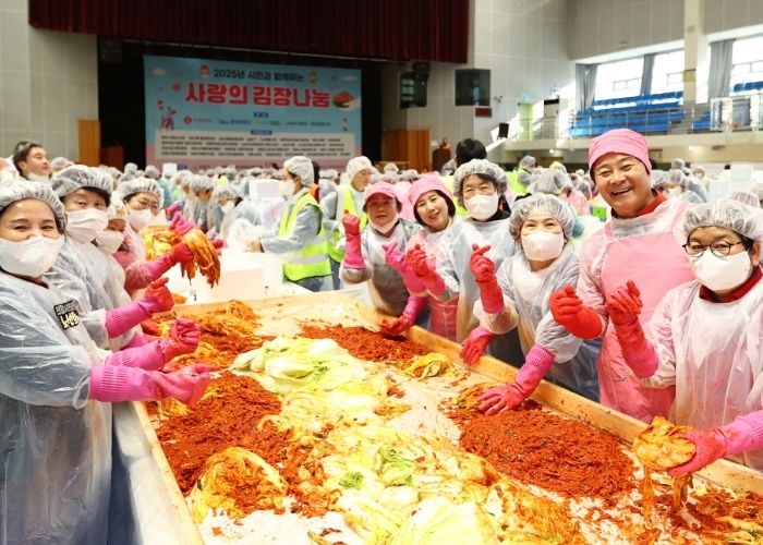 의왕시, 2025‘사랑의 김장나눔행사’ 성황리 개최