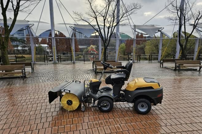 동백호수공원에 배치한 제설차량