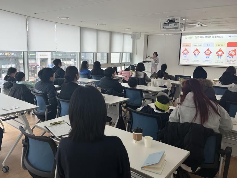 파주시 운정보건소, 아토피 환아 가족 대상 ‘아로마 교실’로 체험형 건강 지원