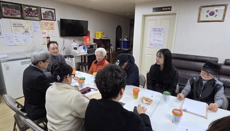 오산시 초평동, 공동주택 찾아가는 간담회 개최…주민 생활 현안 청취