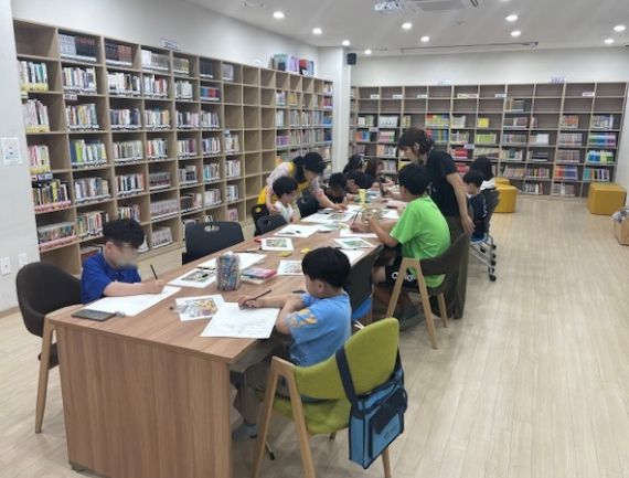 칠곡군립도서관 ‘2026년 함께 키우는 작은도서관 돌봄 사업’ 운영