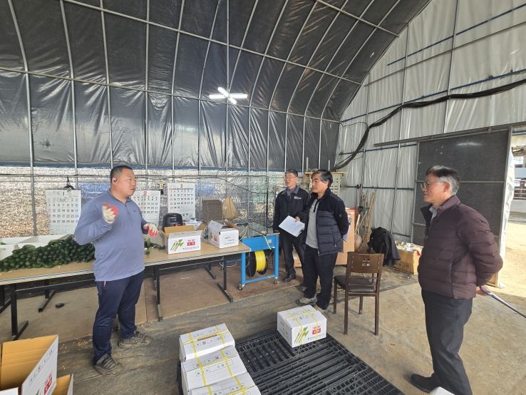 안성시 서부농업기술상담소, 기후변화 대응 시설 오이 병해충 방제 전문 컨설팅 교육 실시